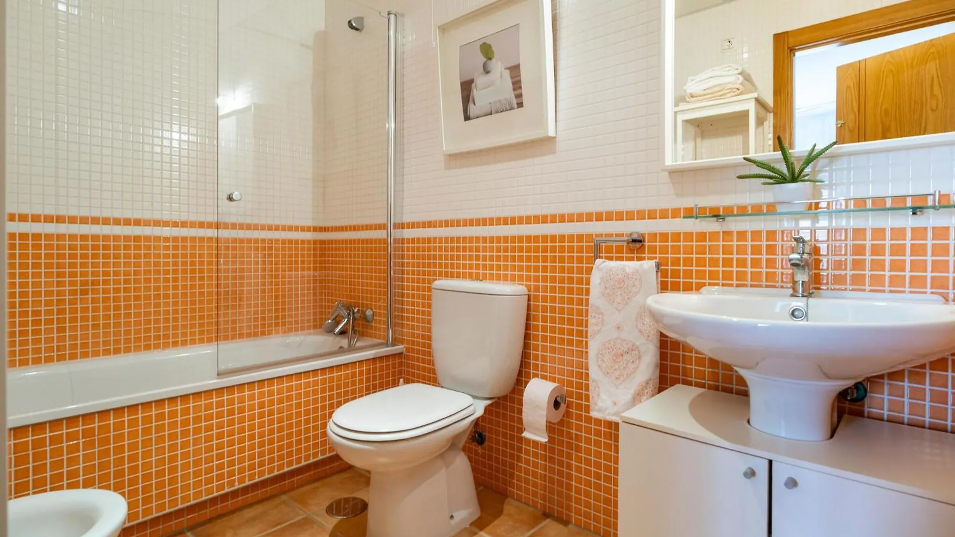 2 Bedroom Beautiful Apartment In Vera