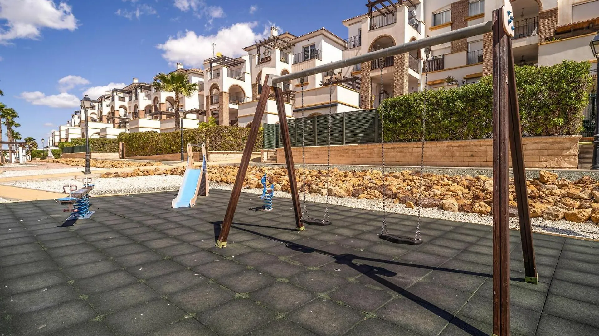 2 Bedroom Beautiful Apartment In Vera